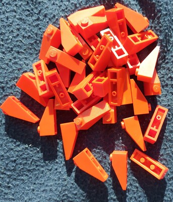 LEGO 55x Basisstein 1x3/1x4 Schräge rot (red) Basic Brick 3001 - Dach
