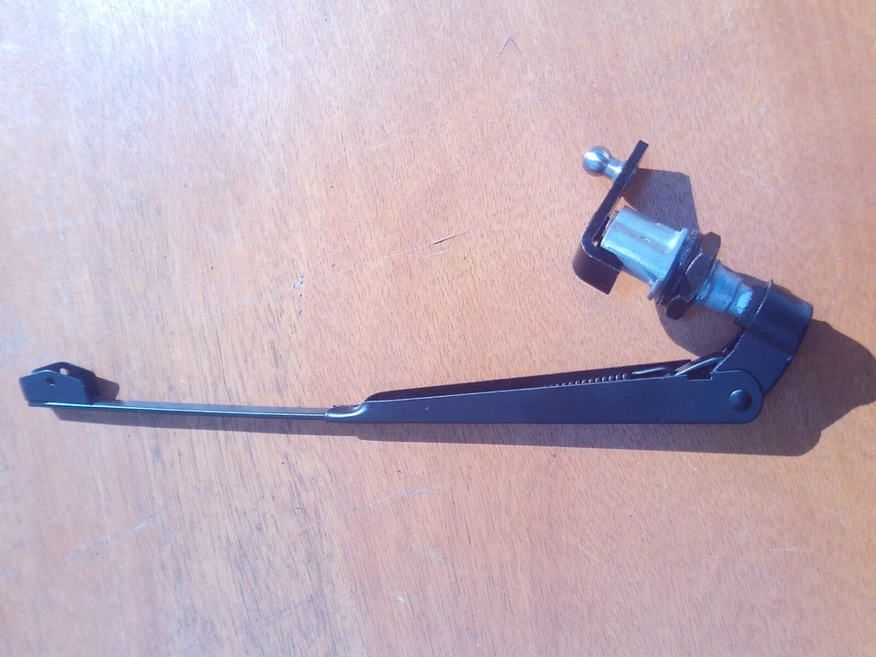 HUMVEE UPDATED WINDSHIELD WIPER ARM KIT WITH J HOOK WIPER BLADES - Image 4 of 4