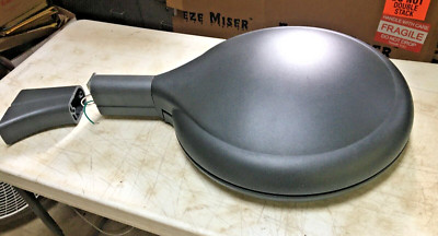 COOPER LIGHTING ICON INVUE DRIVEWAY/PARKING LOT OUTDOOR AREA LIGHT Quality