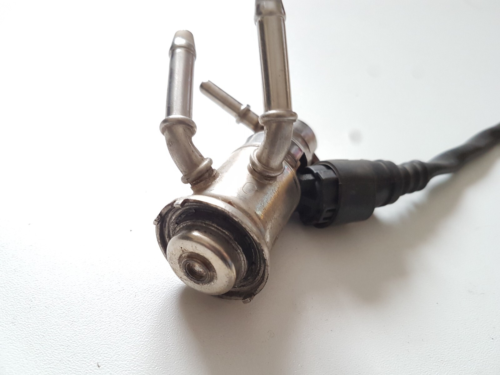 FORD TRANSIT CUSTOM 2.0 DIESEL 2016 ADBLUE INJECTOR OEM 