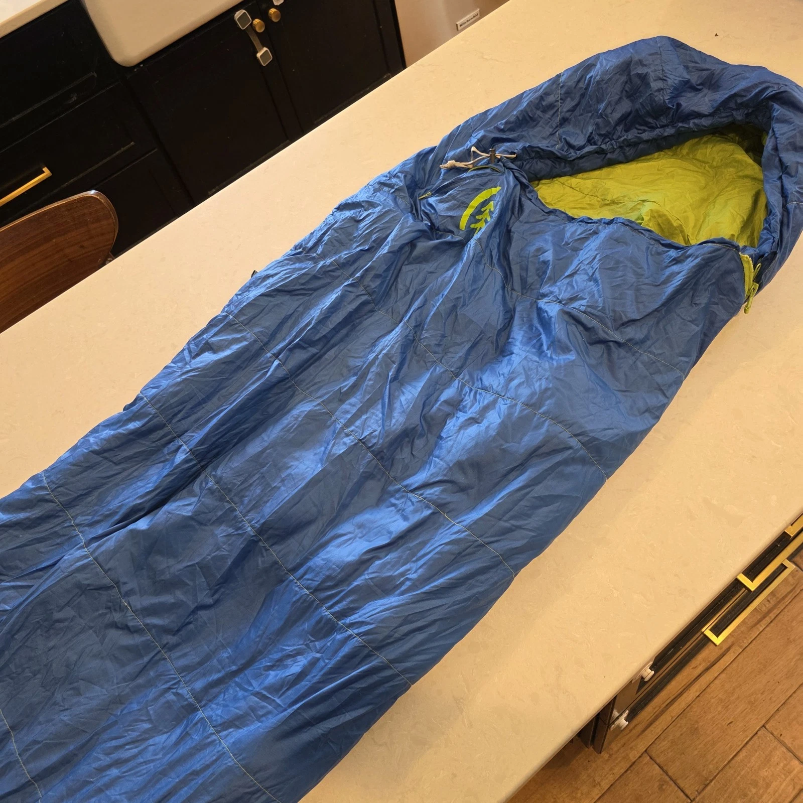 Sierra Designs Zissou Expedition 23-Degree 700 Fill Goose DriDown Sleeping Bag
Opens in a new window