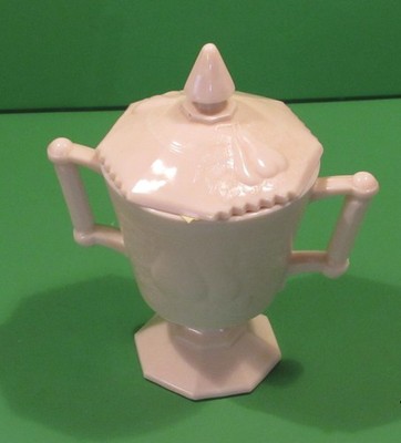 Vintage Jeannette Shell Pink Baltimore Pear covered Sugar bowl Handled