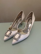 BADGLEY MISCHKA Satin White Pumps Size 10