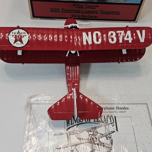 Wings of Texaco 8th The Duck 1936 Keystone-Loening Commuter Airplane Red Ertl - Picture 6 of 21