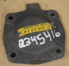 62-22-6 REAR BEARING CAP - 6000 SERIES SPICER TRANSMISSION ***NEW***