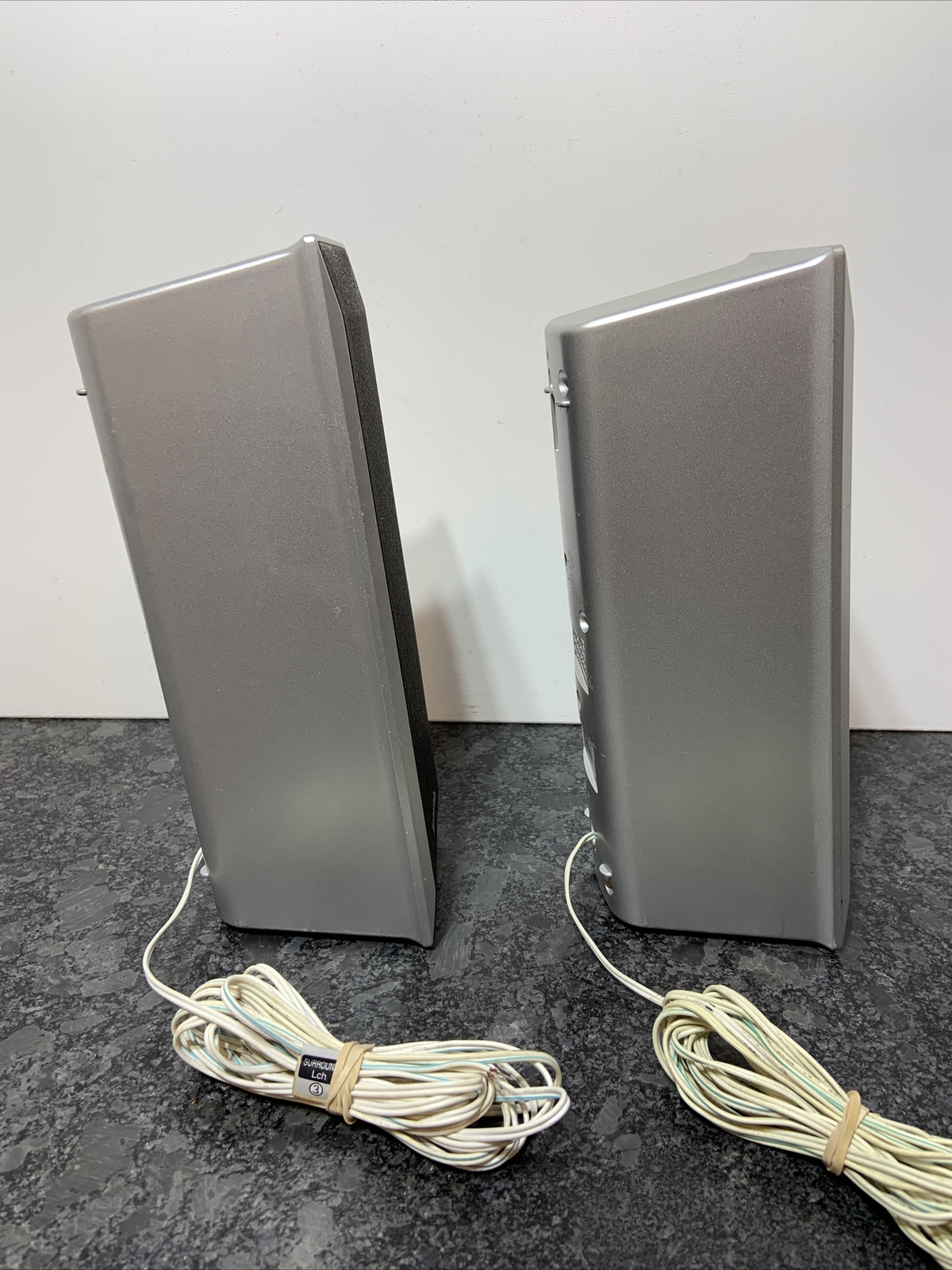Set of 2 Panasonic Speakers SB-FS440 Surround Left and Right 110 watts WORKS