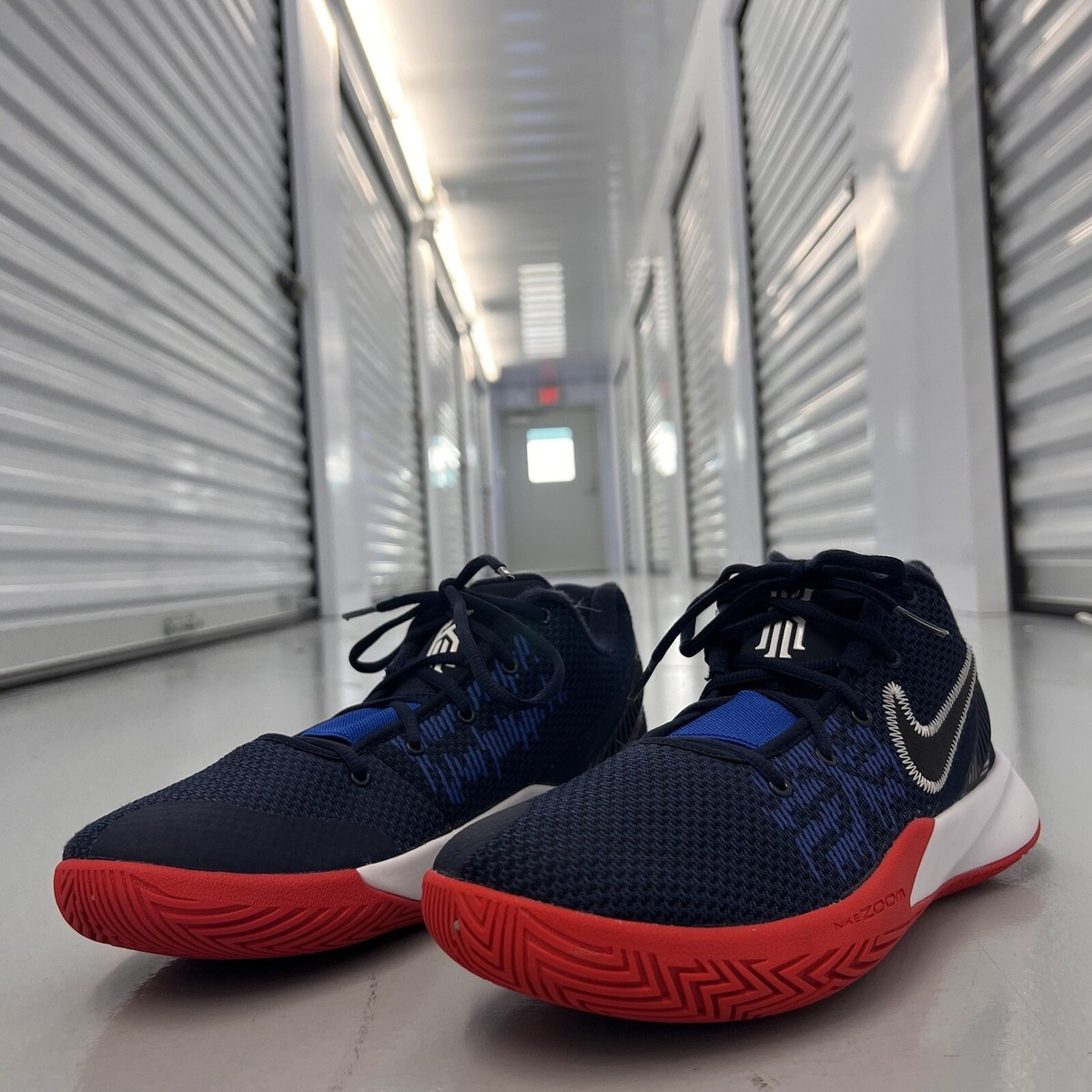 Nike NBA Kyrie Flytrap II AO4436-401 Obsidian Red Basketball