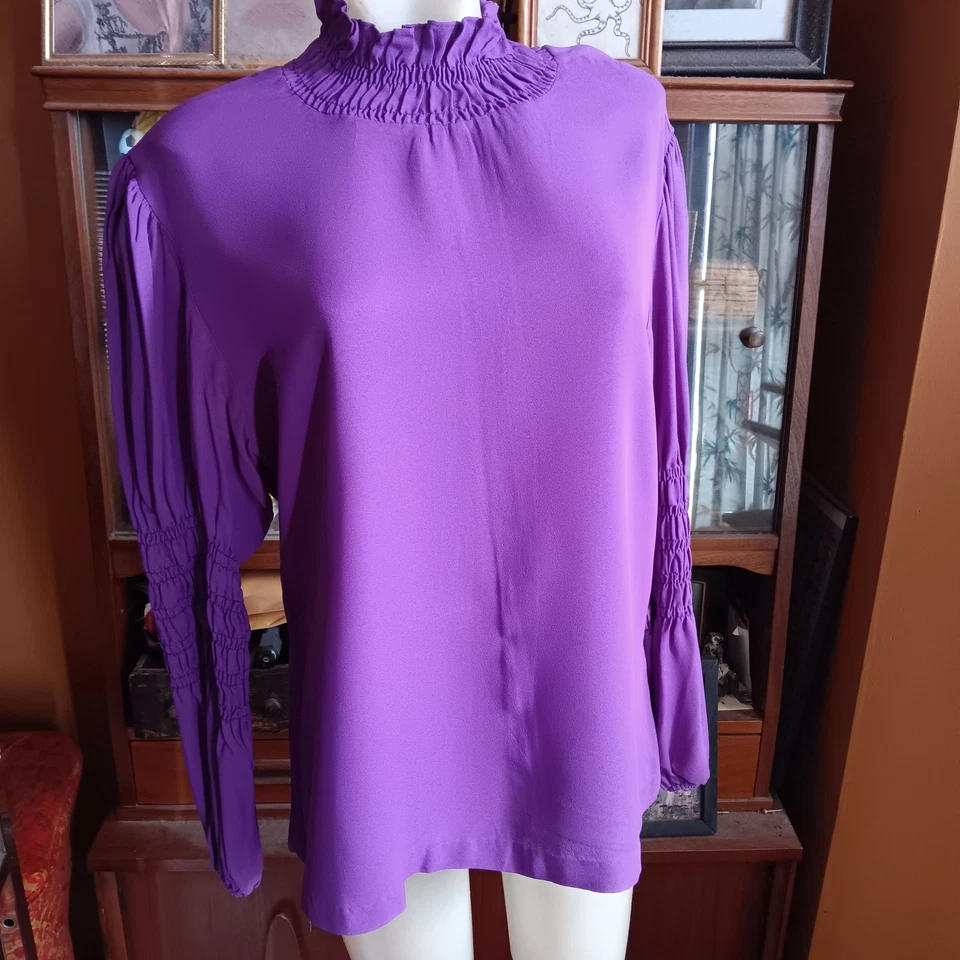 Vintage Womens Top LARGE 38 1970's Zipback PURPLE ACETATE ELASTIC SLEEVE Ruffle - Image 2 of 4