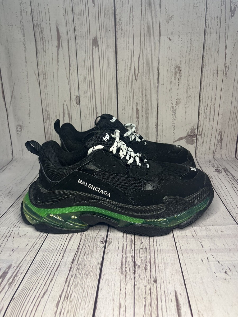 Y87 Balenciaga Sneakers Triple S Clear Sole Black Green Fluo Y87 Balenciaga Sneakers Triple S Clear Sole Black Green Fluo