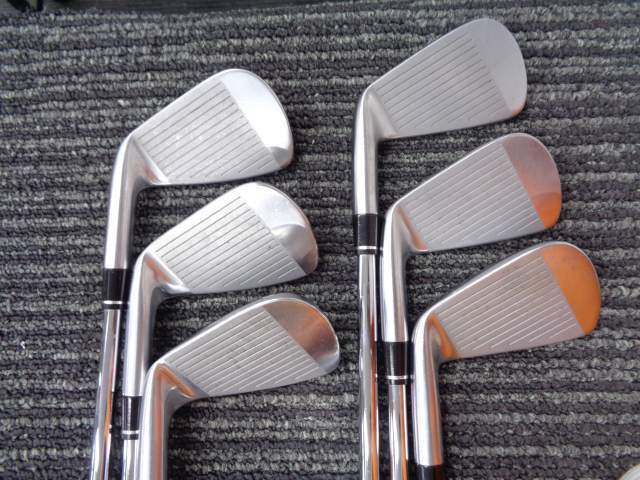 Golf Iron Set Honma Tour World TW747V Dynamic Gold AMT TOUR WHITE