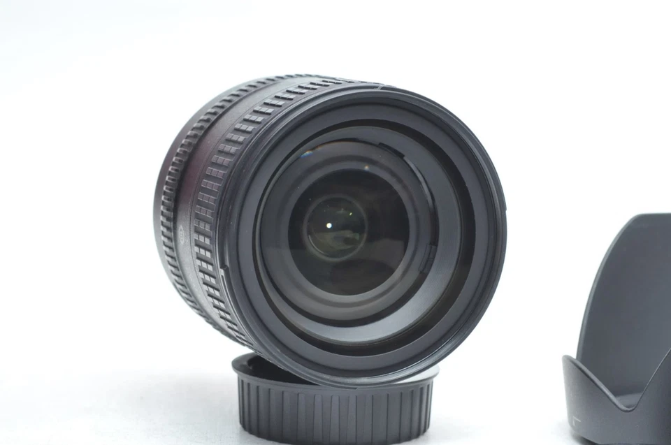 Nikon AFS FX 24-85mm f/3.5-4.5G ED VR Lens Full Frame DSLR With Hood - Image 3 of 4