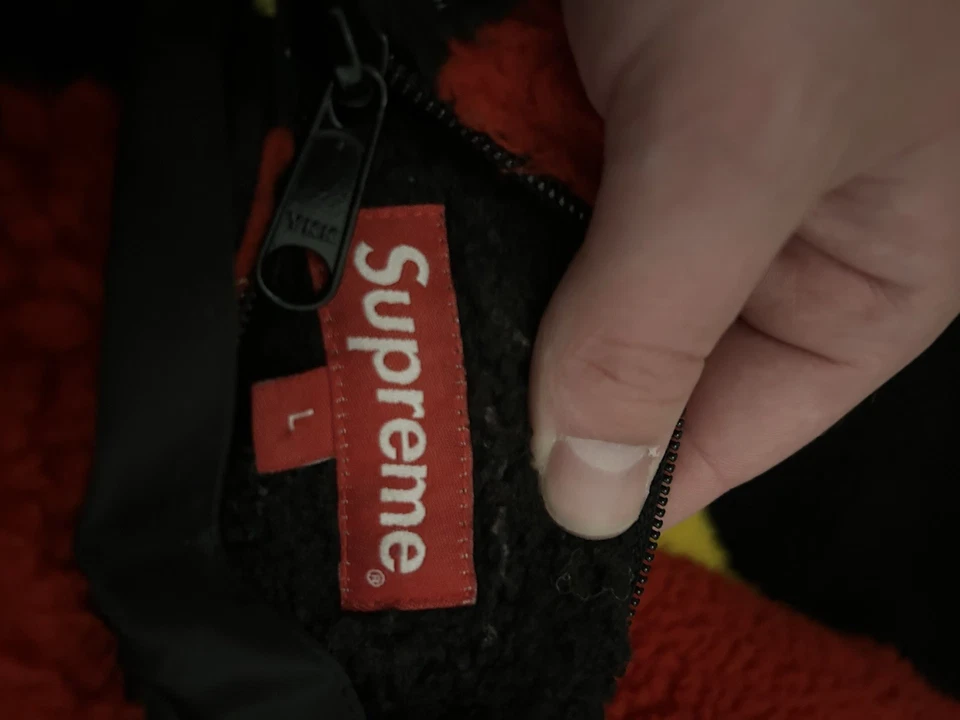 Supreme Reversible Colorblocked Fleece Jacket Red/Black, FW2020, Size L - Image 3 of 4