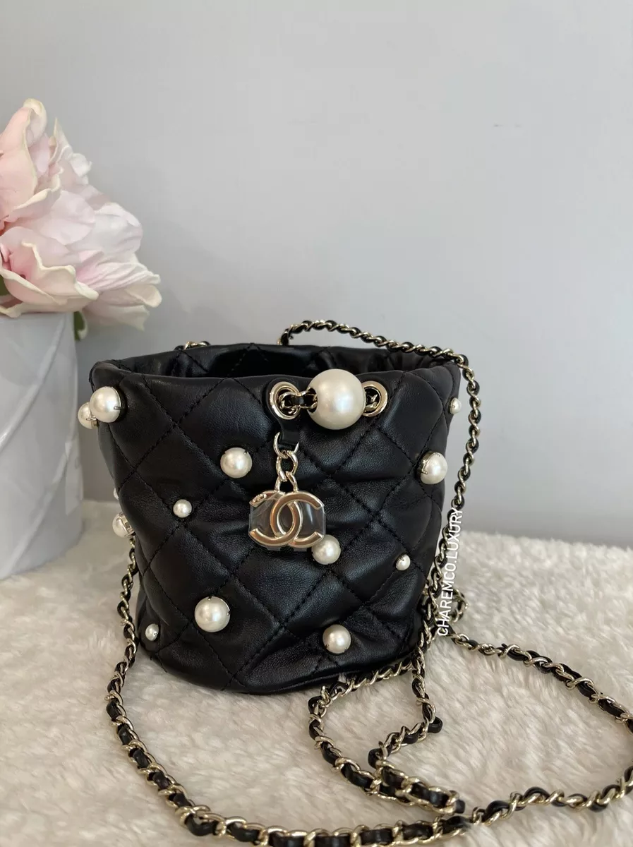 Chanel Mini Chic Pearl Black