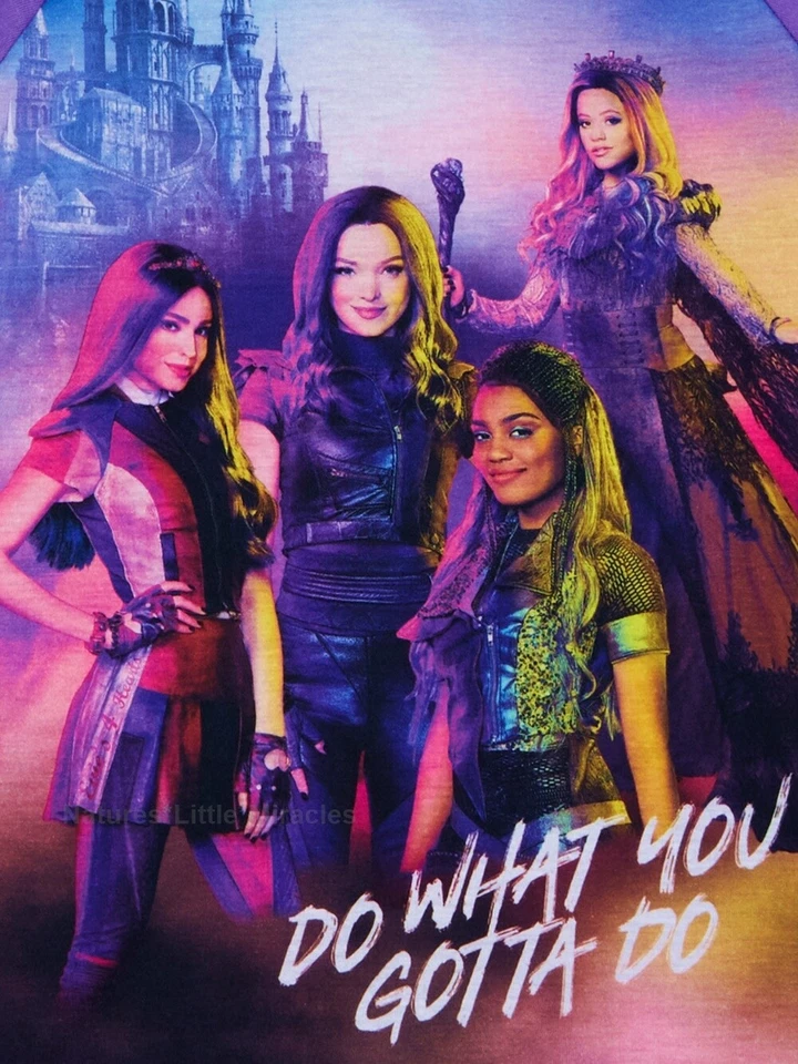 Nuevo con etiquetas Conjunto de pijama Descendientes Niñas Talla 4 5 6 8 Disney Mal Evie Uma Audrey 3 NUEVO Foto 3 de 3