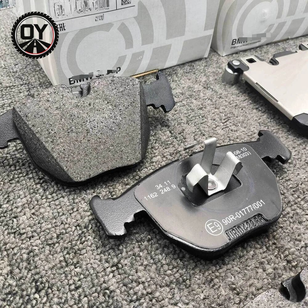 Rolls-Royce Ghost Front Brake pad kits Set P/N 34116858540