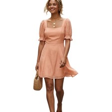 Reformation Kladia Dress in Peach Square neck size 2