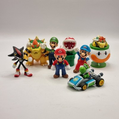 Super Mario Figuren 7 Stück + 1 Sonic