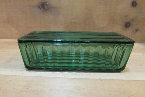 1 Jeanette Jennyware Ultramarine Ribbed Refrigerator Dish. 8¾"L x 4½"W x 2¼"D