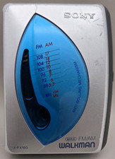 SONY Walkman WM-FX193 Cassette Player  AM/FM Radio Works Clean