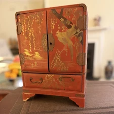 Vintage Japanese Red Lacquer Vanity Chest - Taishō–Shōwa c. 1920–1950 w/ Mirrors