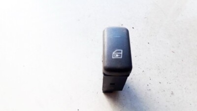 Volvo S40 1997 Door central locking lock switch control (DOOR LOCK #888323-06