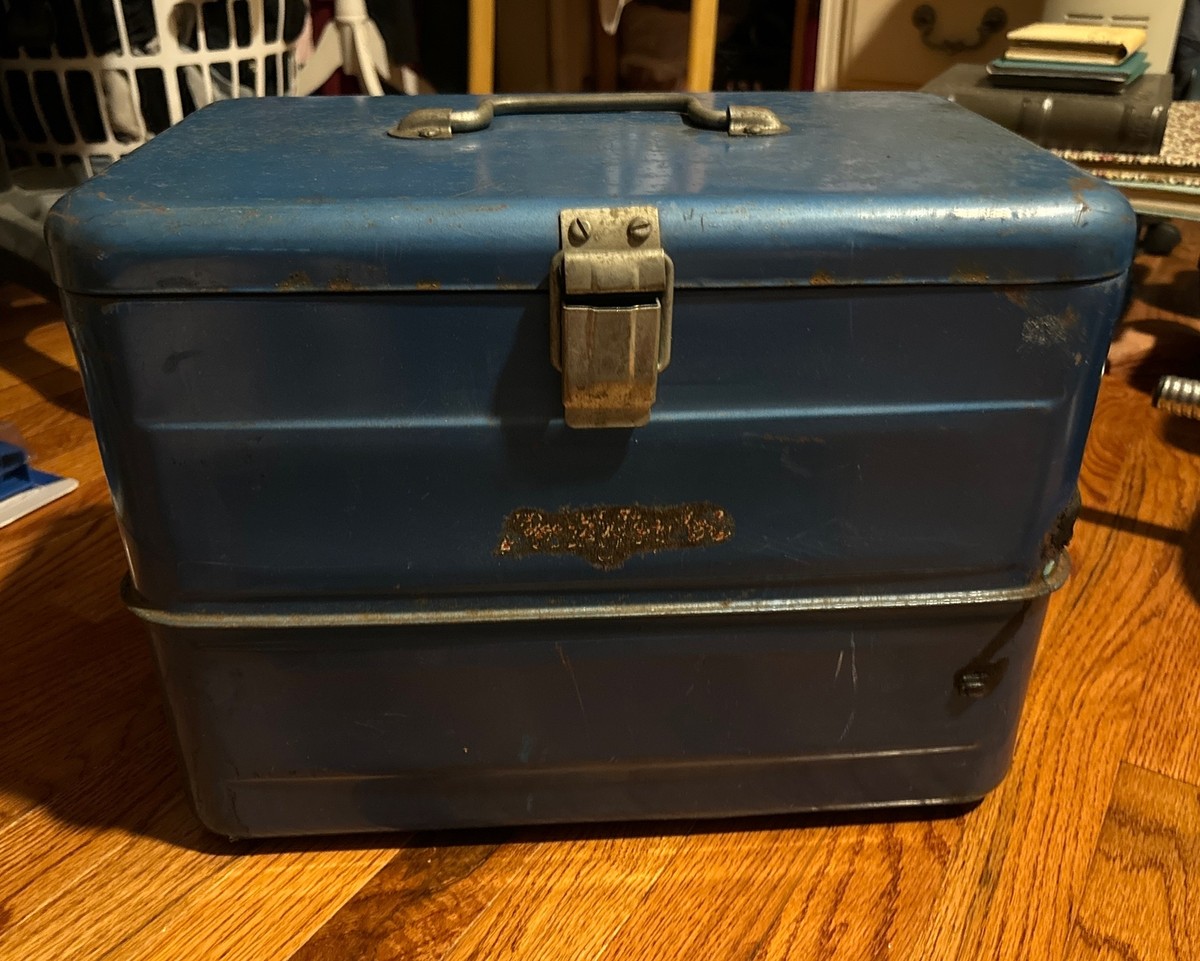 1950s VINTAGE Pathfinder lLARGE METAL Blue CAMP & PICNIC ICE BOX