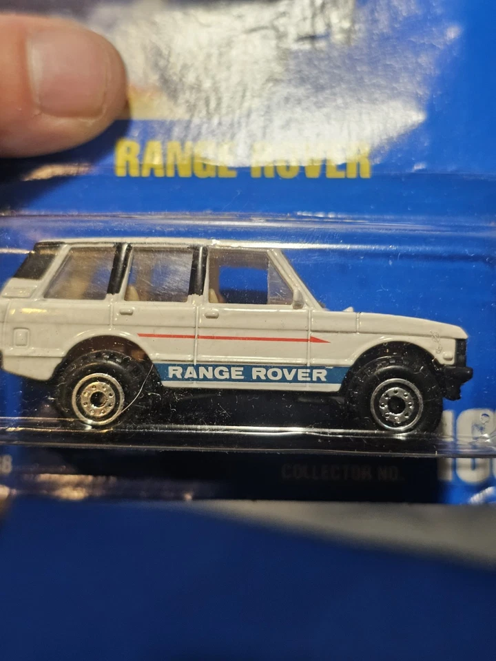 #103 BLUE CARD RANGE ROVER HOT WHEELS RARE NEW 1991 - Image 2 of 4