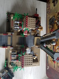 LEGO Indiana Jones: Temple of the Crystal Skull  (7627)-Near Complete w/ Box 