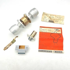 Vintage Corbin  831-410  Heavy Duty Cylindrical Lockset Entrance Knob NON Keyed