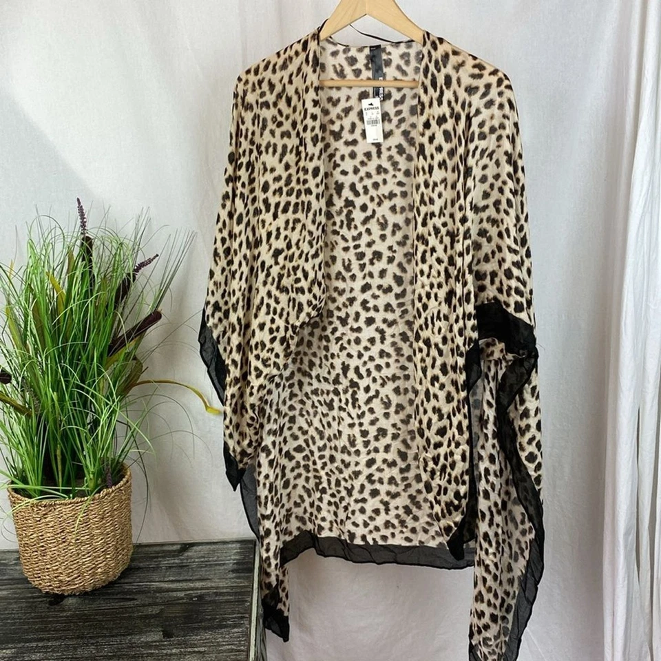 Top Kimono Express Estampado Animal Frente Abierto NUEVO OS Foto 3 de 4