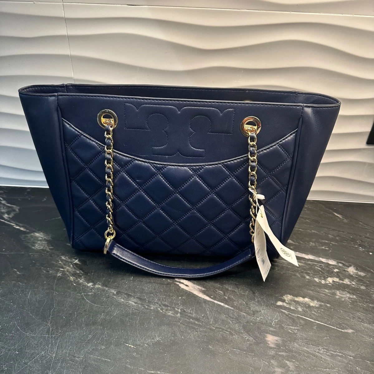 Tory burch hotsell quilted leather tote