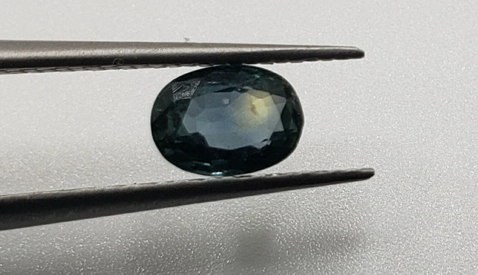 Australian Parti Zafiro Azul Teal .95ct 6.6x5mm Foto 2 de 4