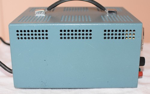 XANTREX/ANATEK 25-2D DUAL OUTPUT LABORATORY DC POWER SUPPLY, 2 X 0-25 V, 0-2 Amp - Picture 4 of 8