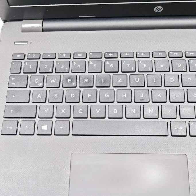 HP 255 G6 Notebook PC - AMD E2 9th Gen - 8 GB RAM - Ristrutturato,Nessun Windows - Immagine 4 di 4