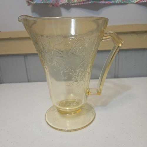 Vintage FLORENTINE POPPY #2 Yellow HAZEL ATLAS Depression Glass Pitcher