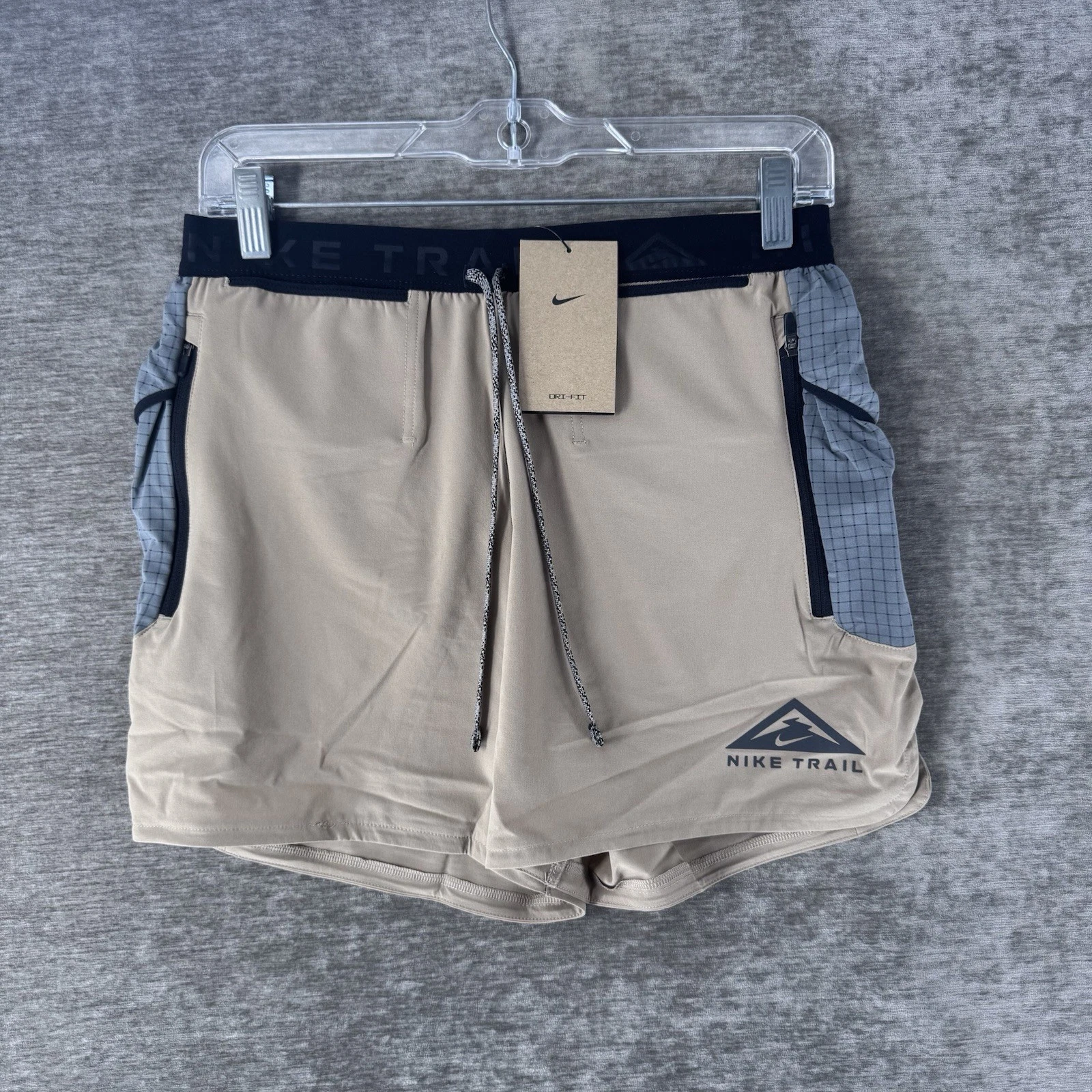 Nike Trail Second Sunrise 5" Running Shorts Brown Men’s Size Small DV9311-248
Opens in a new window 