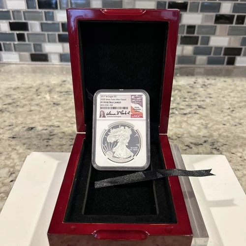 2017 W American Silver Eagle PF70 NGC Anna Cabral signed / Lacquered Display Box