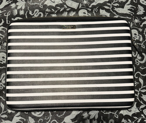 Kate Spade 13.3" Black White Stripe MacBook Microsoft iPad Laptop Sleeve Case - Picture 1 of 2