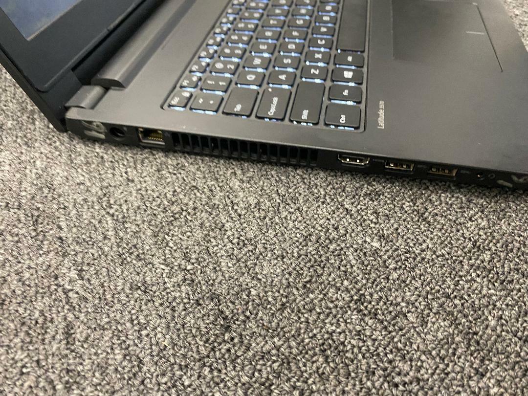 Dell Latitude 3570 Core i7-6500 2.50GHz 8GB RAM 256GB SSD Win 10