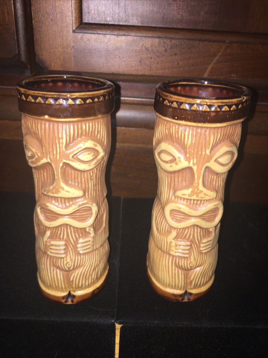 VINTAGE PAIR OF MADE IN JAPAN BROWN TIKI MUGS OR GLASSES