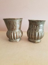 ART PERSAN 18 eme ,  PAIRE DE GOBELETS CORPS CANNELÉS + AVEC RESTE D`ARGENTURE