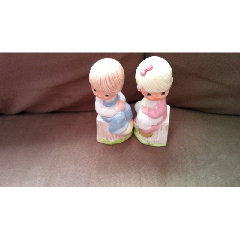 Vintage Precious Moments "Love One Another" Boy & Girl Salt & Pepper Shakers