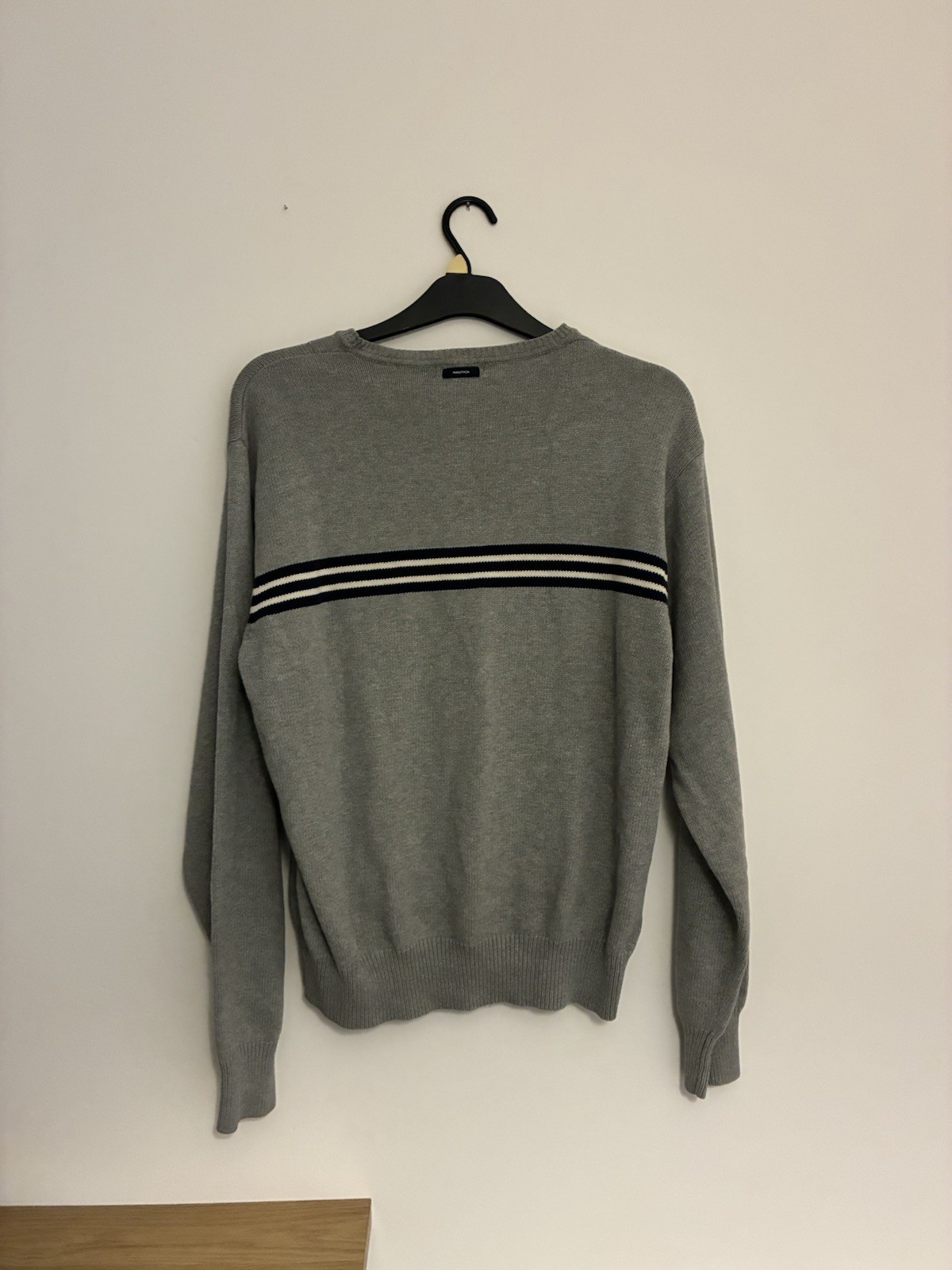 Nautica Grey Men’s Striped Sweatshirt Round Neck  Size XL image 5