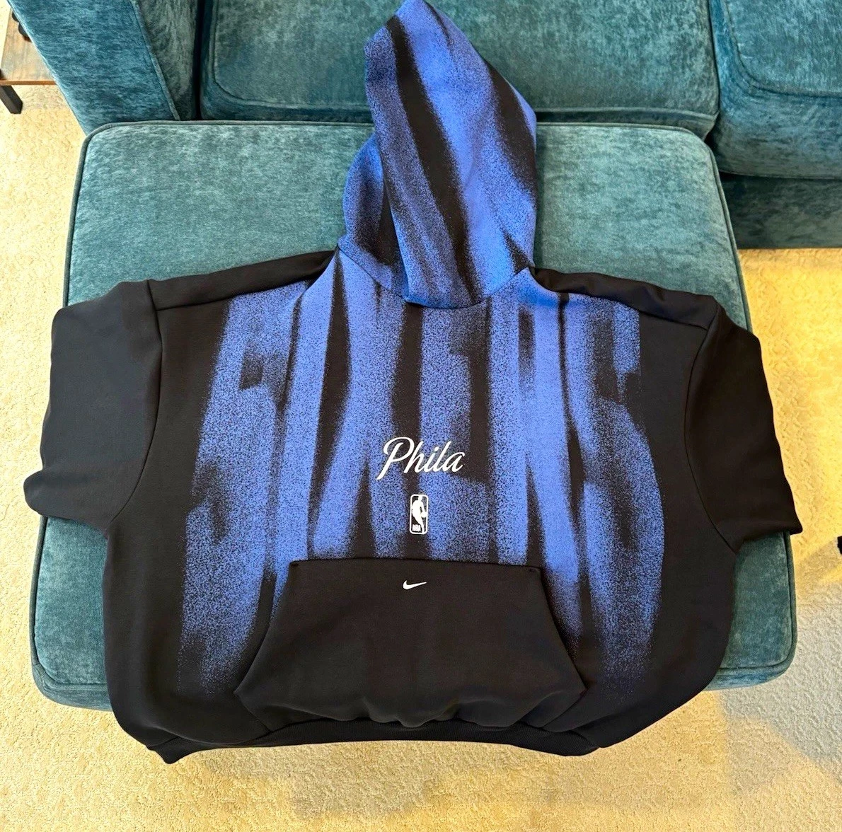 2026 Nike Philadelphia 76ers NBA Standard Issue Hoodie Black Blue NWT size-Large - product detail image 1