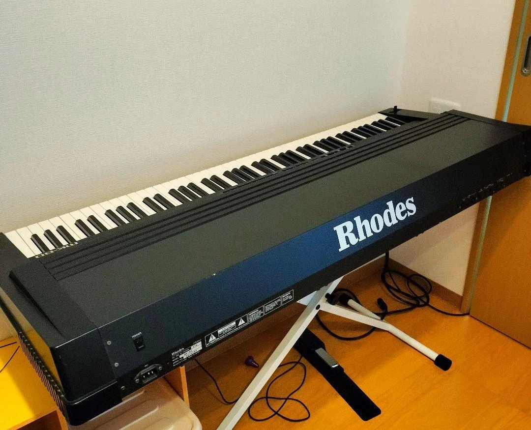 希少】ローランド 88鍵ステージピアノ Rhodes MK-80 ローズ(RHODES