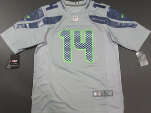 dk metcalf grey jersey