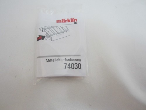 Marklin 74030 HO C Track Centre Rail Isolator - Picture 3 of 4