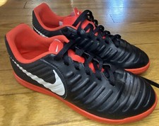 Nike Tiempo Indoor Soccer Shoes Size 5.5y Black/red Excellent Condition.