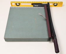 Premier Guillotine Paper Cutter Wooden 16"x16"