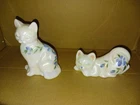 Fenton white cats with flowers